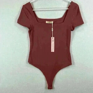 Qinsen Bodysuit Women’s Medium Dusty Rose NWT